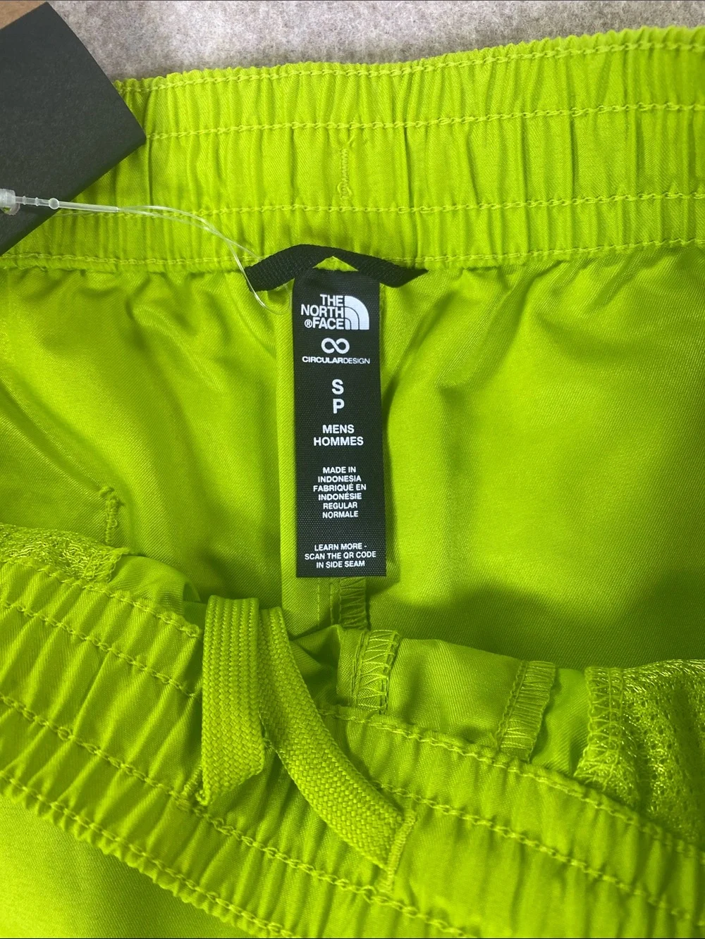 The North Face Adventure Creek Water Shorts Meadow Grass Green 7” S NWT